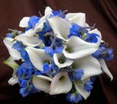 beautiful-blue-wedding-bouquets.jpg