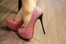 cute%20pink%20sparkly%20heels-f98211.jpg