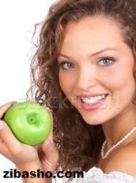 385740_stock-photo-woman-with-apple-Optimized.jpg