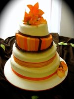 orange-and-white-wedding-decorations.jpg